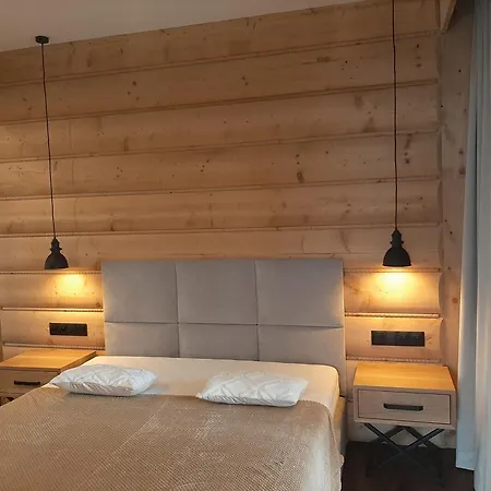 Harenda Ski&spa アパート ザコパネ